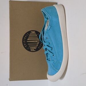 Palladium Flex Lace-Up Sneakers women's 11